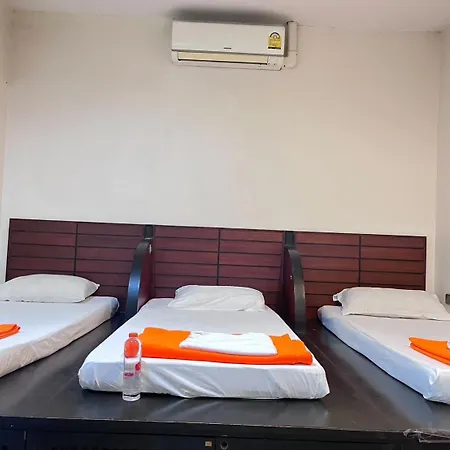Lub Sbuy Hostel Phuket Exterior photo