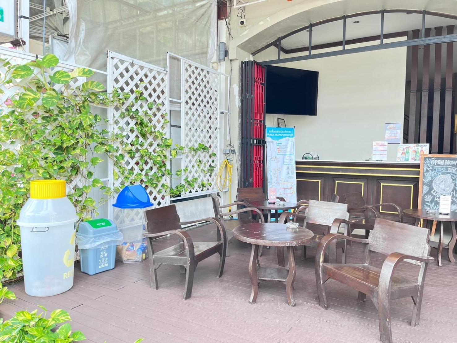 Ostello Lub Sbuy Phuket