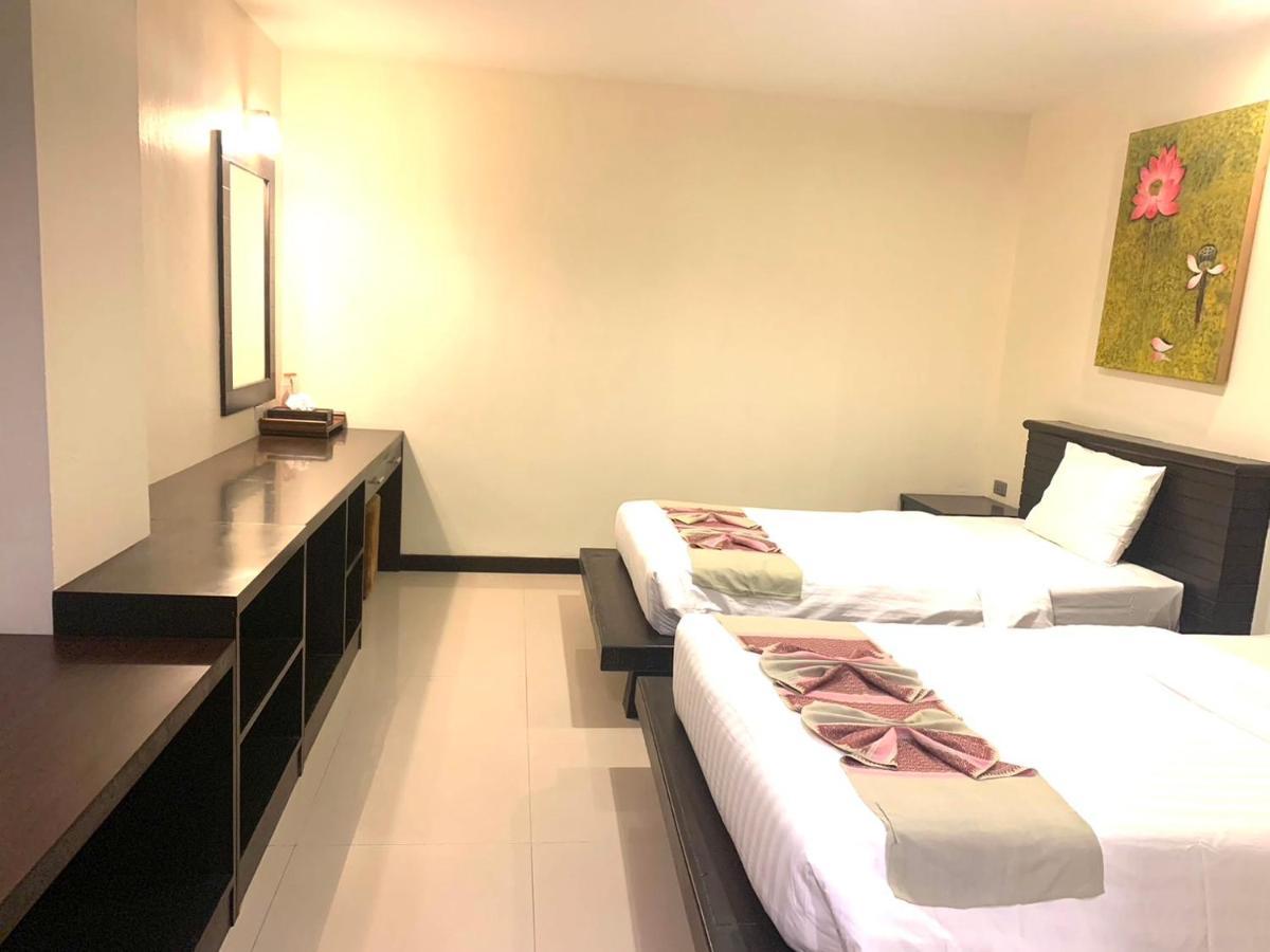 Lub Sbuy Hostal Phuket