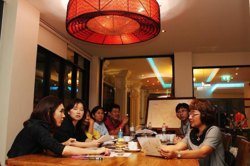 Lub Sbuy Hostal